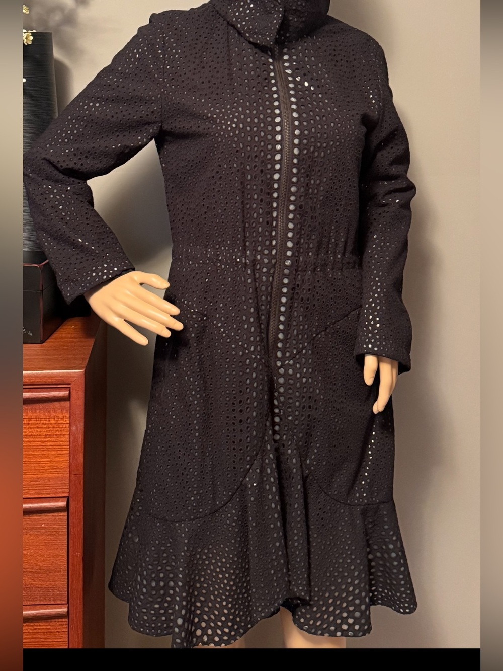 Zac Posen Black Long Sleeve Eyelet Rain Coat